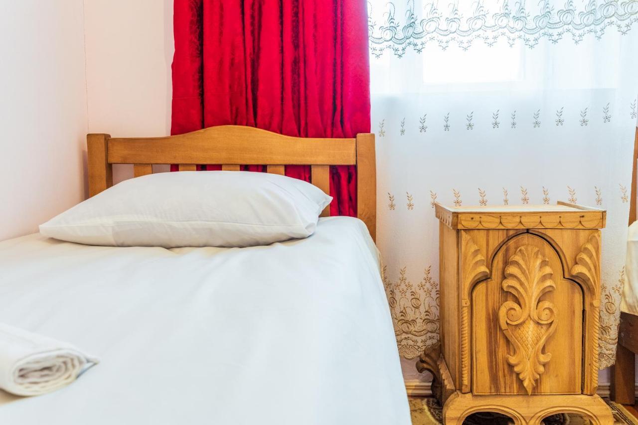 Hotel Baia Ušguli Exteriér fotografie